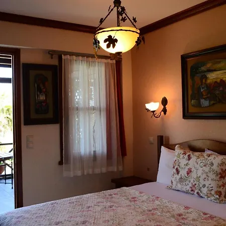 Ada Bacchus Otel Bozcaada