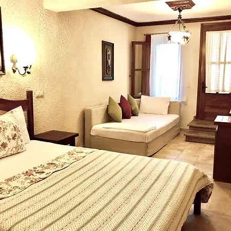 Otel Ada Bacchus Bozcaada