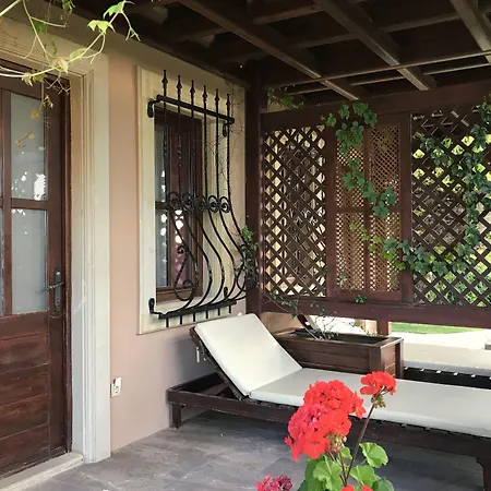 Hotel Ada Bacchus 2*