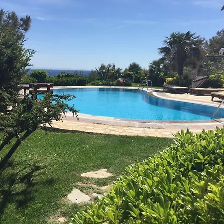 Ada Bacchus Otel Bozcaada