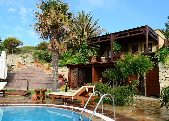 Ada Bacchus 호텔 2*